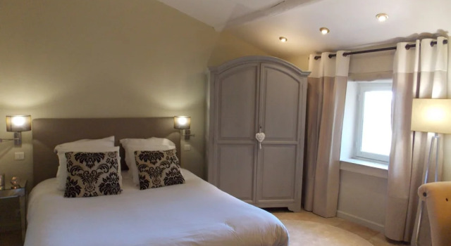 Номер Comfort Hostellerie Le Roy Soleil