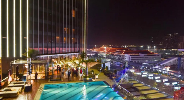 Люкс Business Zhuhai Longzhuda International Hotel