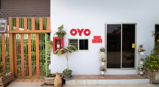 OYO 644 Pong Pai House, Забронировать Отель Отели Бангкока с парковкой, Парковка