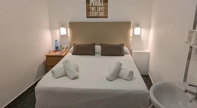 Номер Economy Hostal Alogar