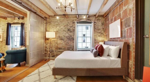 Luxury 2br/2ba Rooftop Apt in CBD by Domio, Забронировать Отель Бизнес-отели Нового Орлеана, рядом с George Schmidt Gallery, 4* 5*