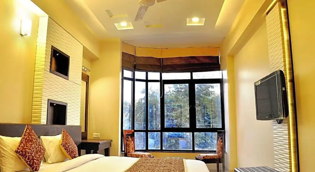 Люкс Hotel Shree Narayana by Tia Hotels