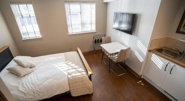 Студия Bond Street Apartments