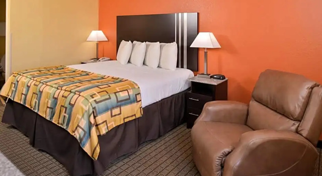 Standard Doppel Zimmer Douglas Inn & Suites