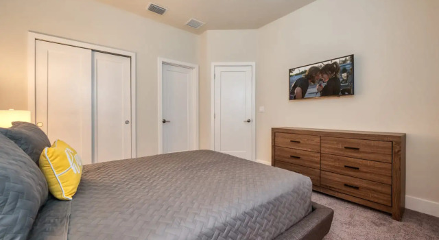 Comfortable Townhome with private pool near Disney, Забронировать Отель Отели Фор Корнерз с бассейном, Бассейн