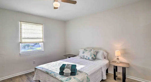 St Petersburg Hideaway w/ Fire Pit & Grill!, Rezerwuj Dom wakacyjny Saint Petersburg Pinellas County