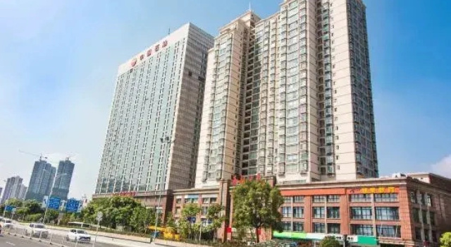 Huayi Hotel (Hankou Railway Station Changqing Road Branch), Boek Hotel Hotels in Hubei met parkeren, Parkeren