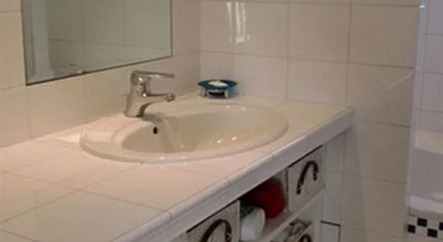 Bed And Breakfast Saint Cloud, Забронировать Отель Сен-Клу Аньер-сюр-Сен, рядом с Saint-Cloud Racecourse