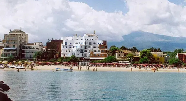 Hotel Sporting Baia - Villa Athena, Book Hotel Hotels in Sicily with Parking, Parking