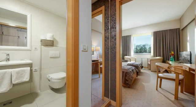 Трёхместный номер Standard Hotel Zovko Zagreb