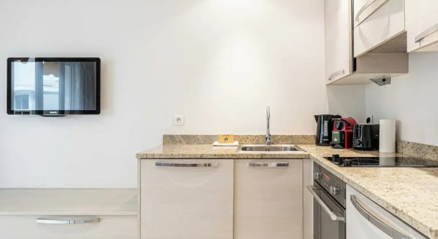 Modern Apartment a/c 1br-4p - With Balcony