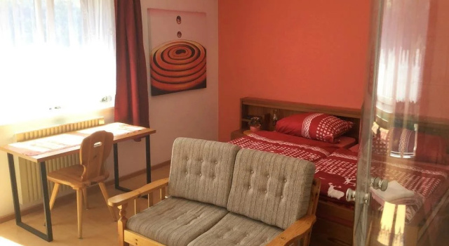 Gasthaus Morgenrot, Buchen Sie Hotel Embd Grächen