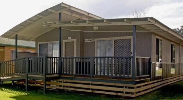 Вилла BIG4 Batemans Bay at Easts Riverside Holiday Park