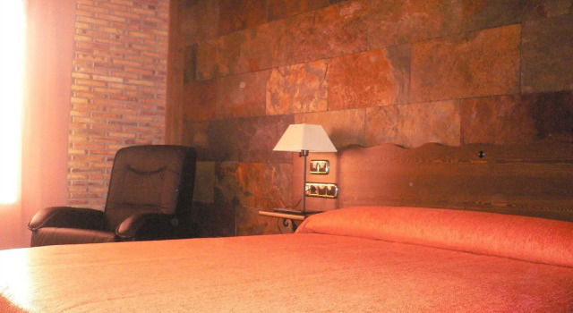 Hotel Doña Blanca, Book Hotel Hotels in Aragon with Parking, Parking