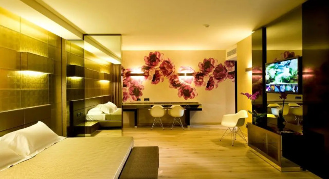 Люкс Viola Mhotel