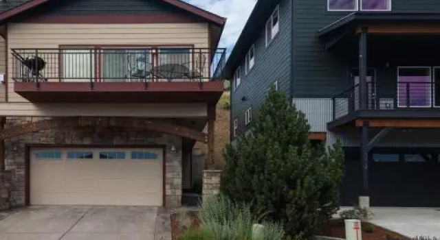 River Scene-River Vw-AC-3BR/3BA, Prenota Appartamento White Salmon Columbia River Gorge