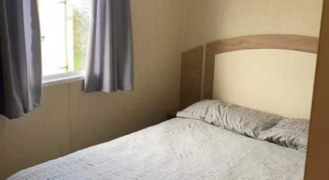 Lovely 3-bed Caravan in Beautiful North Wales, Book Hotel Rhyl Clwyd