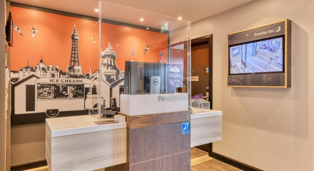 Premier Inn Isle of Wight Sandown - Seafront, Забронировать Отель Отели Сандаун с парковкой, рядом с Glory Art Glass, Парковка
