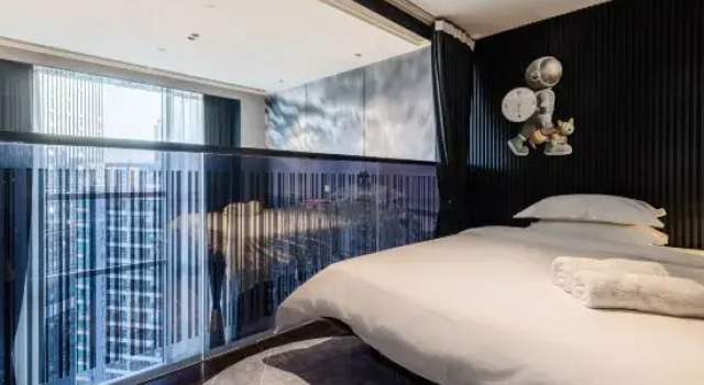 Люкс Deluxe Дуплекс с 4 комнатами Guangzhou HITO Apartment