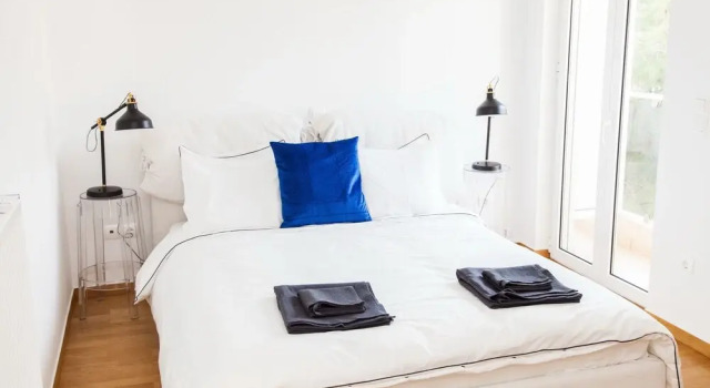 Cozy and Stylish APT 2BR in Rafina