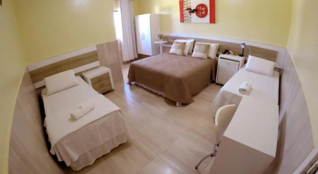 Четырёхместный номер Deluxe Faixa Hotel