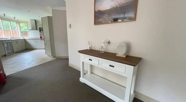 Private And Perfect for Families, Rotorua Escape, Забронировать Отель Отели Роторуа с парковкой, Парковка
