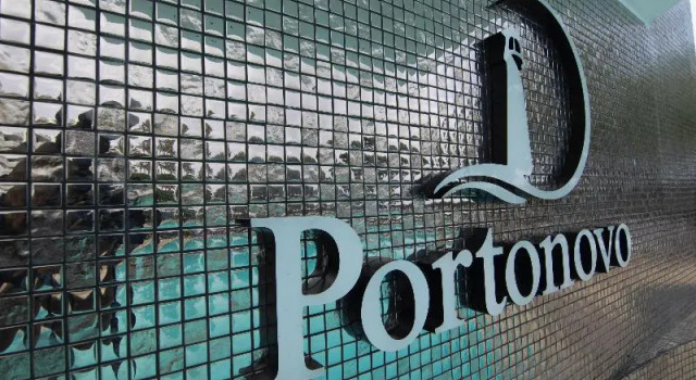 Полулюкс с балконом Apartamentos Portonovo