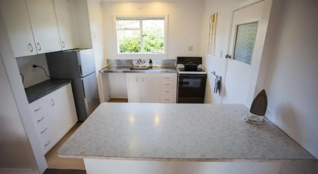 1 - Delightfully fresh, private home close to town
