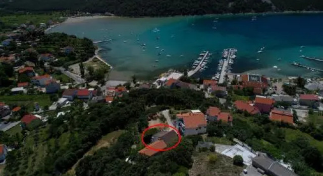 Apartments Renata, Varaa Huoneisto Hotellit Kvarner Islands uima-altaalla, Uima-allas