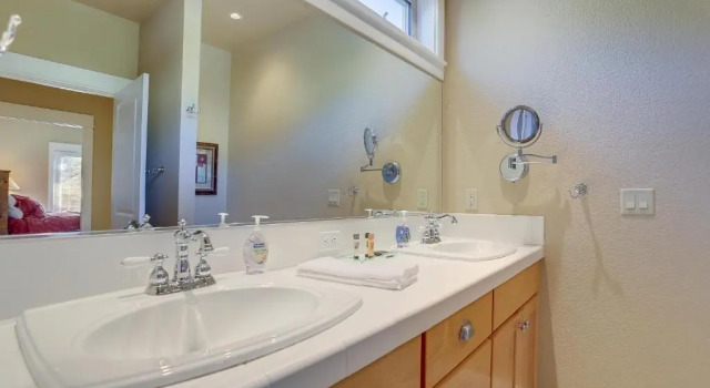 3 makuuhuonetta Mökki Big Pine-AC-3BR/2.5BA
