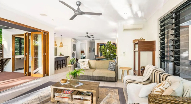 Belle Escapes Havenly Luxury Villa Palm Cove, Забронировать Отель Отели Cairns Beaches с парковкой, Парковка