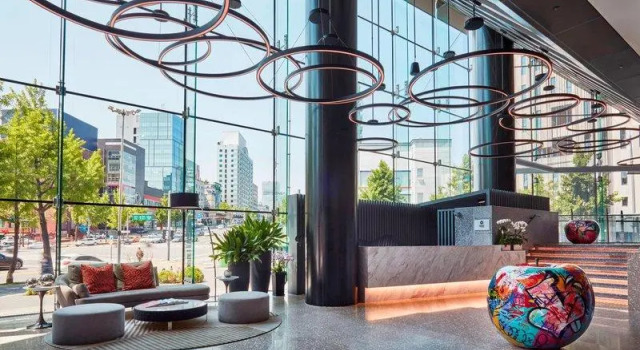 Номер Standard Four Points by Sheraton Seoul Gangnam