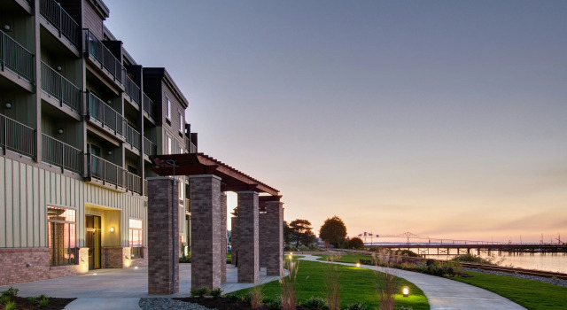 Hampton Inn and Suites Astoria