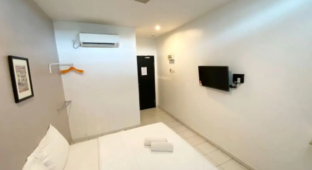 One One 08 Hotel Sungkai