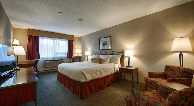 Invermere Inn