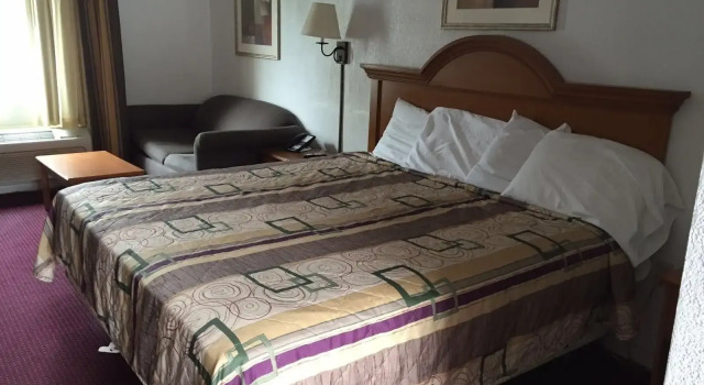Econo Lodge, Prenota Hotel Franklin Virginia