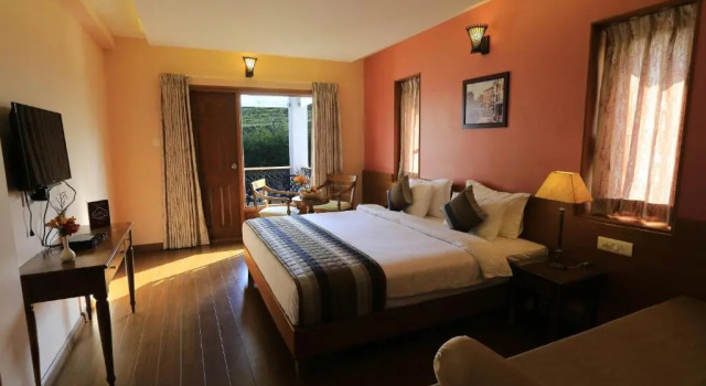Номер Executive с балконом и с красивым видом из окна Western Valley Resorts Ooty