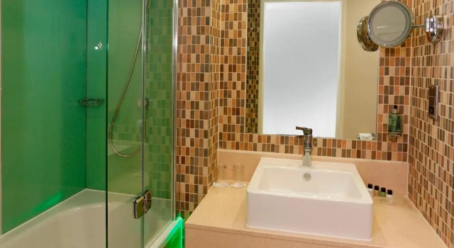 Двухместный номер Executive Holiday Inn Southend by IHG