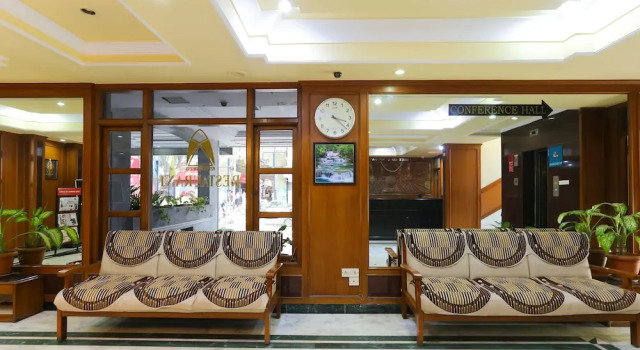 Treebo Trend Adarsh Inn Gandhi Nagar, Rezervovat Hotel Hotely v Bangalore s parkováním, Parkování