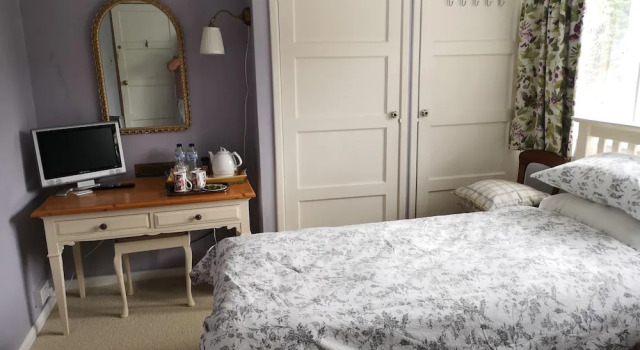 UPTHEDOWNS B&B, Забронировать Отель «постель и завтрак» Севенокс Kent Downs