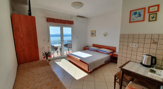 Apartments Badnje, Забронировать Апартаменты/квартира Отели Приморско-Горанской жупания с парковкой, Парковка