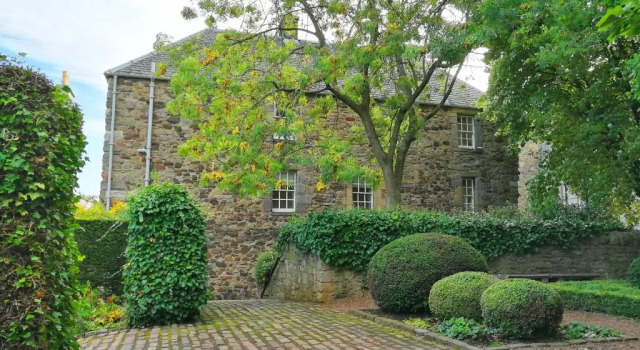 Апартаменты Cadell House Apt - Royal Mile