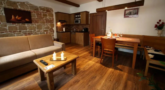 Апартаменты c 1 комнатой Apartments & Suites Žlutá Hruška