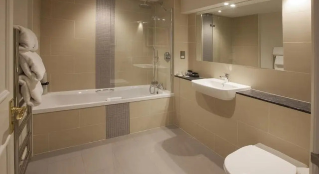 Двухместный номер Deluxe The Bell Inn Hotel