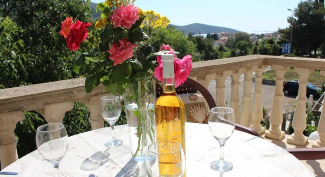 Апартаменты Comfort Apartments Stari Šibenik