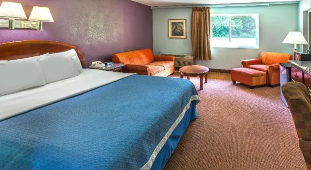 Двухместный номер Standard Days Inn by Wyndham Portage Indiana Dunes National Park