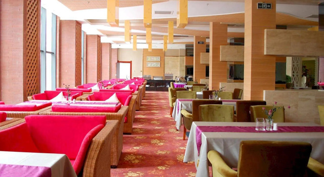 Yichang Guobin Bandao Hotel, Varaa Hotelli Yichang Hubei