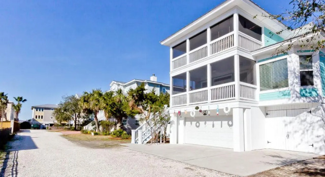 Harrisons Hideaway by Tybee Vacation Rentals