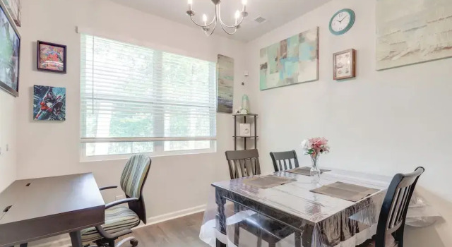 Апартаменты Pets Welcome! Family Townhome w/ Yard in Atlanta