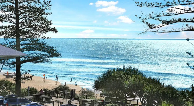 Студия Coolum Beachside Studio